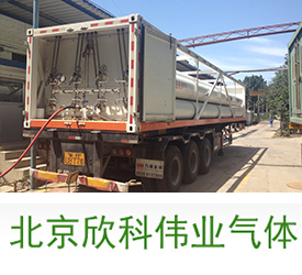 坐在男人嘴上让他添在线视频