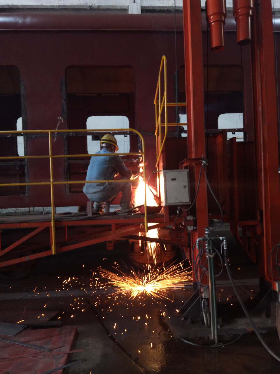 坐在男人嘴上让他添在线视频