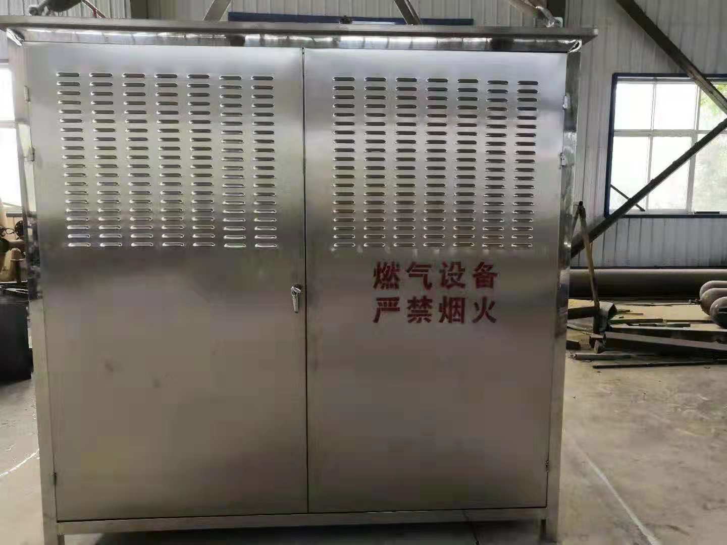 坐在男人嘴上让他添在线视频