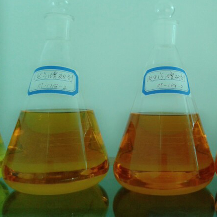 坐在男人嘴上让他添在线视频