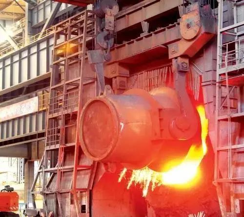 坐在男人嘴上让他添在线视频