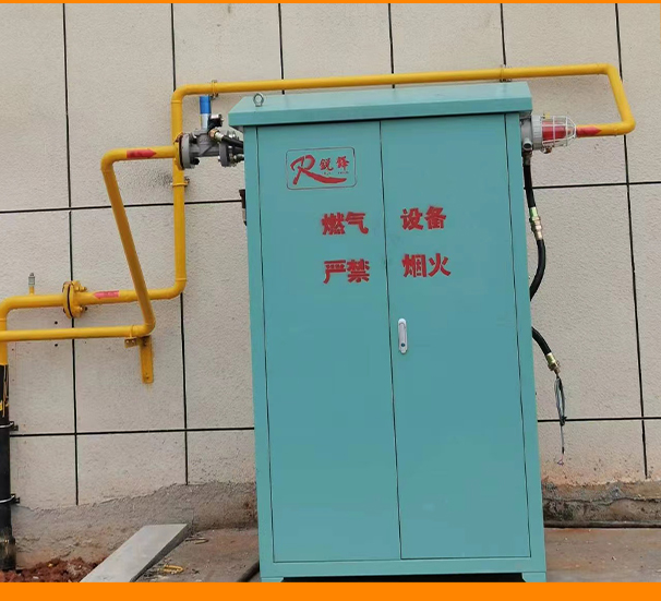 坐在男人嘴上让他添在线视频