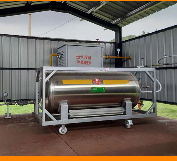 坐在男人嘴上让他添在线视频