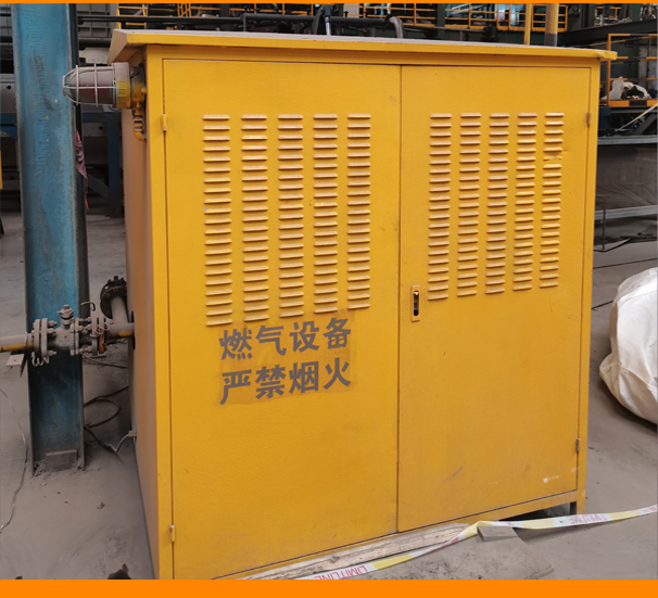 坐在男人嘴上让他添在线视频