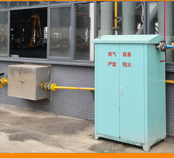 坐在男人嘴上让他添在线视频