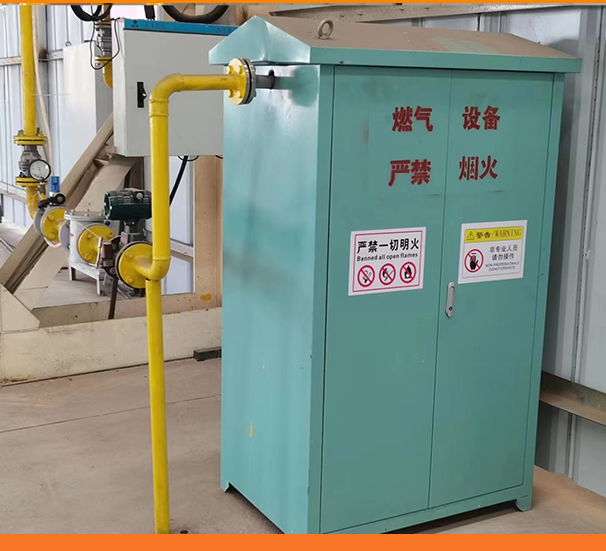 坐在男人嘴上让他添在线视频