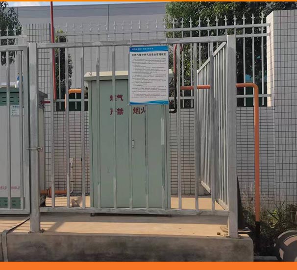 坐在男人嘴上让他添在线视频